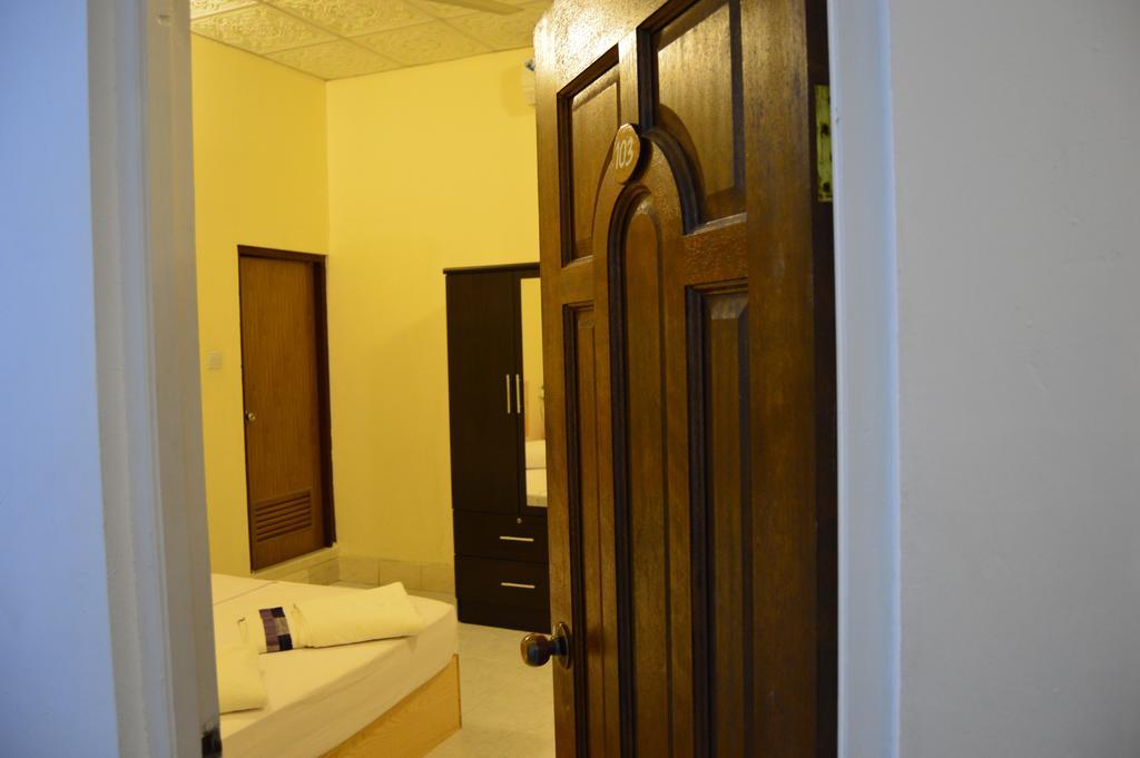 Resten inn Thoddoo-Atoll Exterior foto