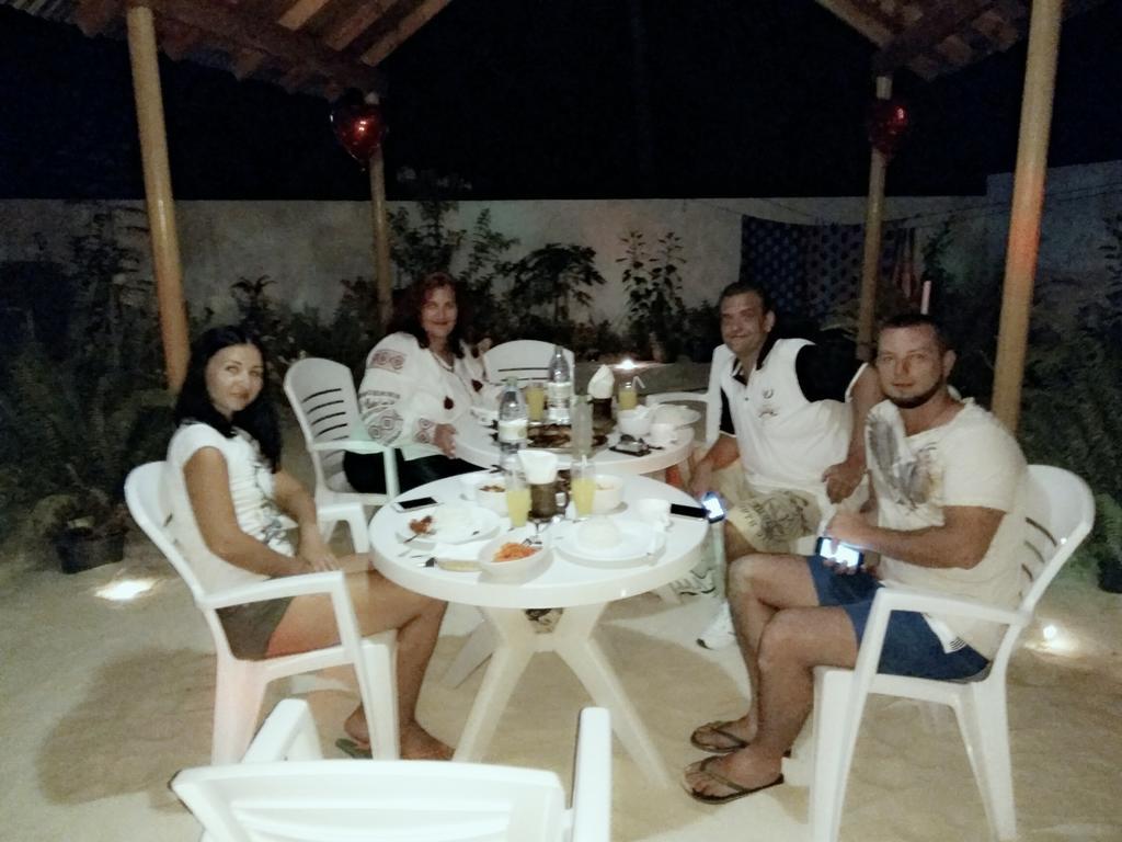 Resten inn Thoddoo-Atoll Exterior foto