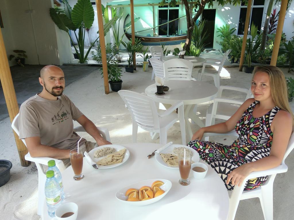 Resten inn Thoddoo-Atoll Exterior foto